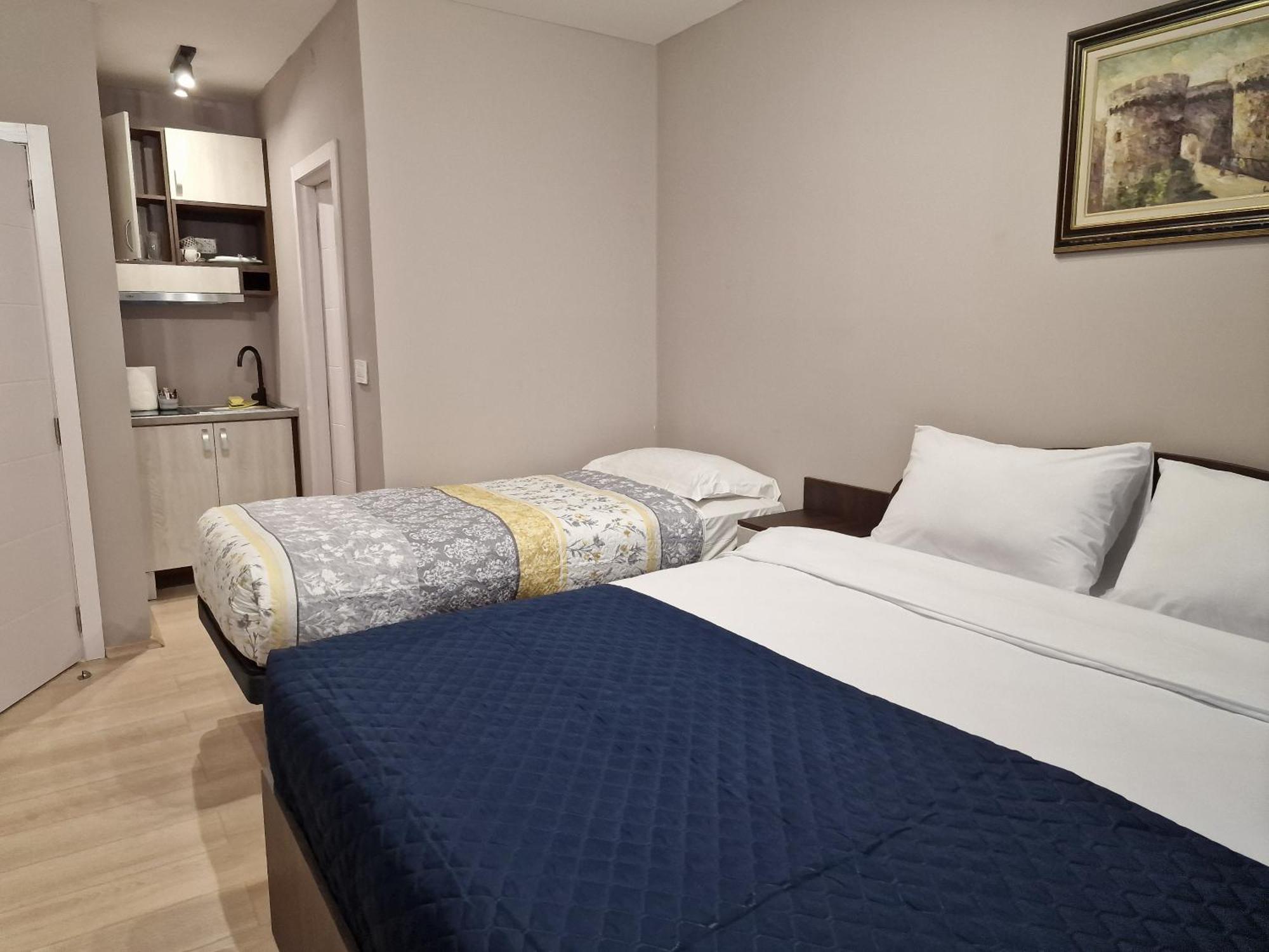 Center Prestige Apartments 贝尔格莱德 外观 照片